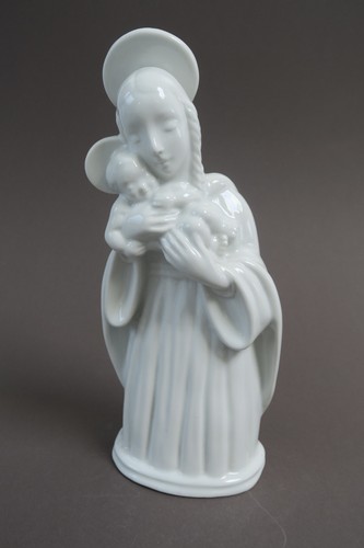 Vierge enfant en - À,