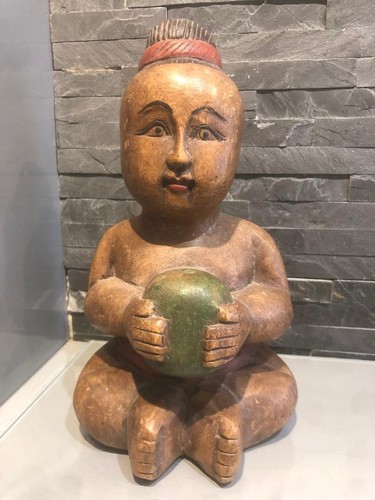 Statue sculpture