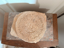 Sculpture Plâtre Calendrier