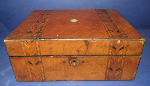 Ancienne grande boite - ancienne, À