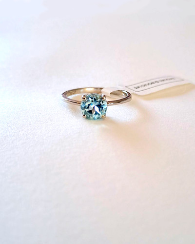 Bague solitaire topaze bleu