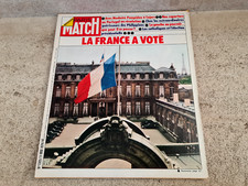 PARIS MATCH 1305-11/05/74 /La France a voté- Madame Pompidou à Cajarc