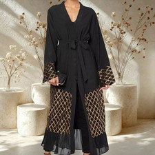 Abaya noire à sequins dorés