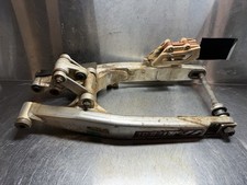 Yamaha TTR600 TTR 600 TT Swing Arm Swingarm Guard OEM Frame Linkage