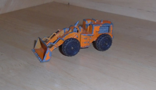 211 majorette tracto pelle - -,