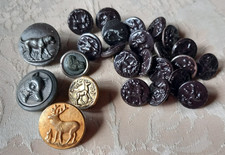 LOT DE 25  ANCIENS BOUTONS DE