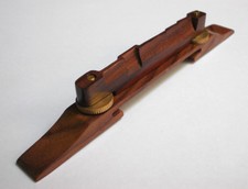 Modèle Guitar Bridge Rosewood Archtop avec matériel doré GRETSCH GIBSON GUILD