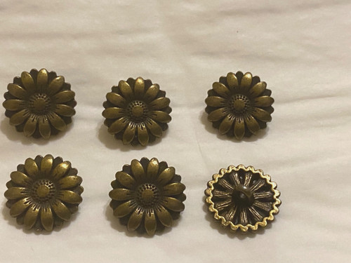 Lot boutons anciens - 6,