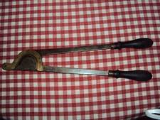 objet outil ancien coupe queue Maréchal Ferrant Bourguignon Paris vétérinaire