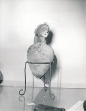 JORDANIA c. 1960 - Amman women's pottery jar - DIV8470