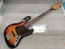 Guitare basse électrique