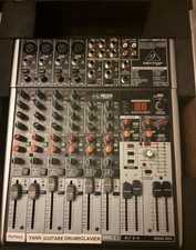 table de mixage behringer