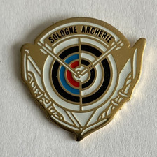 111 - Pin's TIR A L'ARC ARCHERIE DE SOLOGNE