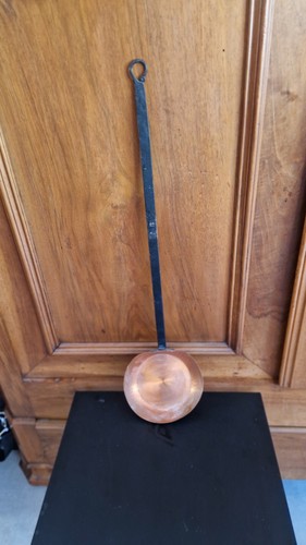 Vends petite poêle cuivre - petite, en