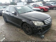 Info-GPS-TV Screen 204 Type C300 Fits 08-11 MERCEDES C-CLASS 573097