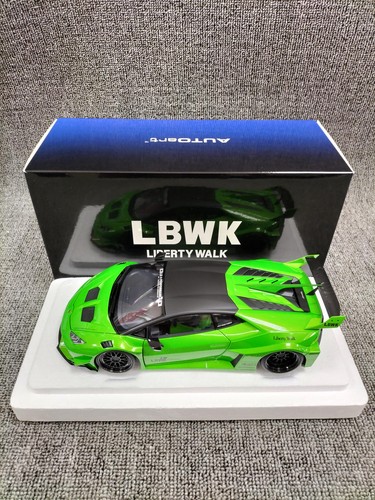 Autoart 79128 - 1/18,