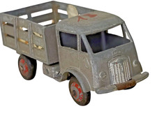 ANCIEN LOT DE VOITURE MINIATURE DINKY TOYS LE MARAÎCHER