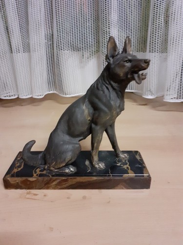Sculpture bronze loup - en,