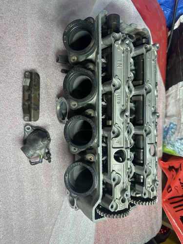 Culasse moteur suzuki 1000 - moteur,