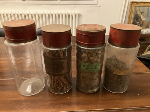 Grands pots pharmarcie - 4,