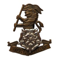 Yorkshire Regiment Cap Beret Badge - British Military  Brass Base Metal
