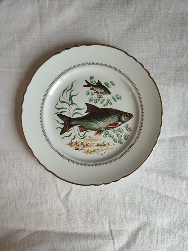 Service assiettes aux - service, "aux