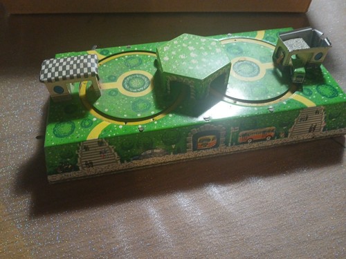 Train tole mecanique - tole, vintage
