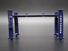 Mercury 1:64 Echelle Auto