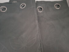 Deux Rideaux occultants vert kaki imprimés feuille à oeillets métal