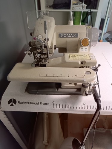 Machine coudre ourlets - machine,
