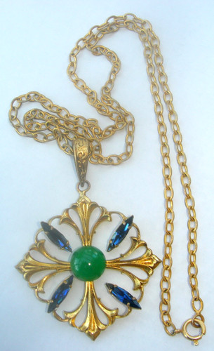 Vtg chaine avec pendentif - chaine,