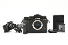 *NEAR MINT*Fujifilm Fuji X-T2 XT2 24.3MP w/MK-XT2G From JAPAN