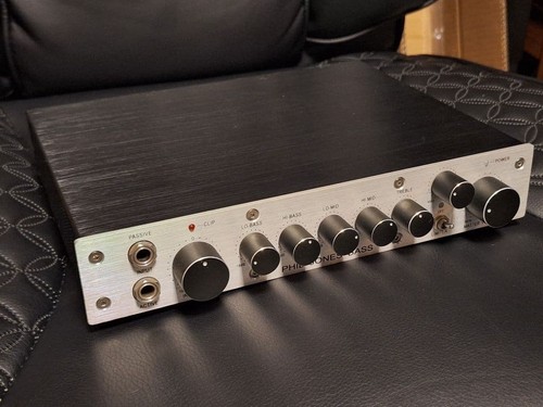 Phil jones bass - phil,