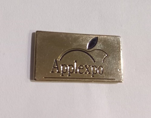 Pin apple informatique - pin's,