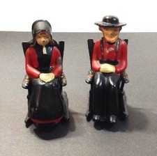 Amish Salt & Pepper Shakers