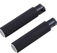 ARLEN NESS . REPOSE-PIEDS