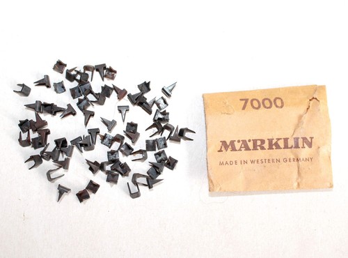 Marklin 7000 lot agrafes - 76,