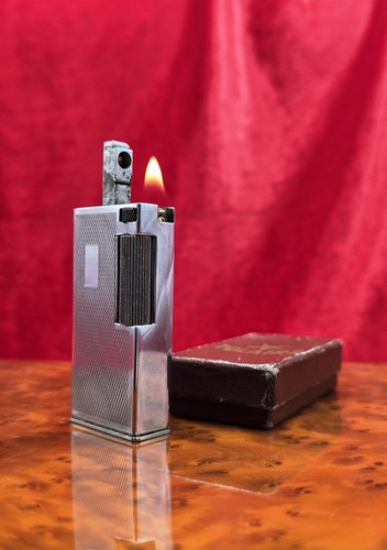 Briquet ancien vintage - briquet, petrol