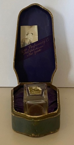 Parfumerie vogue dans boite - parfumerie,