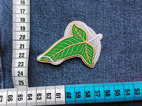 écusson feuille de - ​🍃,
