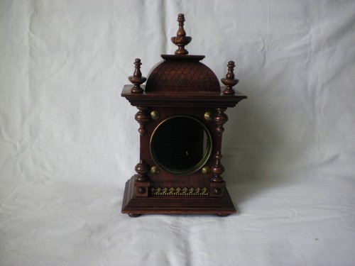 Pendule ancienne bois sans - pendule, bois,