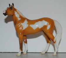Breyer~2009-11~American Paint - Pinto Standing Stock Horse~Stablemate~Sm