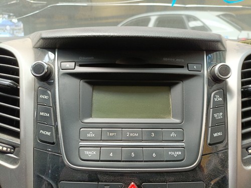 Système audio radiocd - /, /
