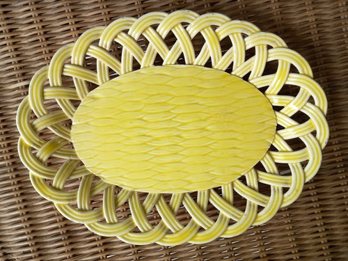 Assiette ancienne ovale - assiette,