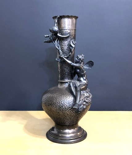 Ancien vase art - ancien, nouveau