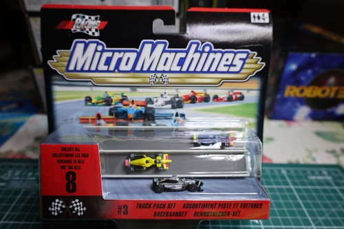 Micro machines racing - machines, track