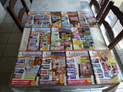 Une annee complete - une, antiquites
