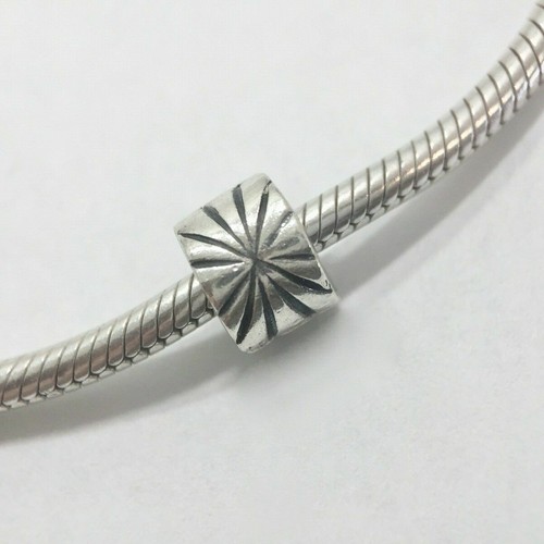Pandora sunburst clip - pandora,