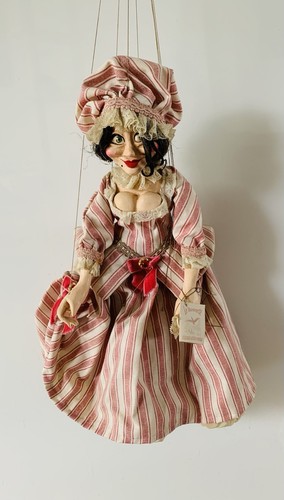 Marionnettes anciennes - marionnettes,
