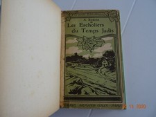 ROBIDA - LES ESCHOLIERS DU